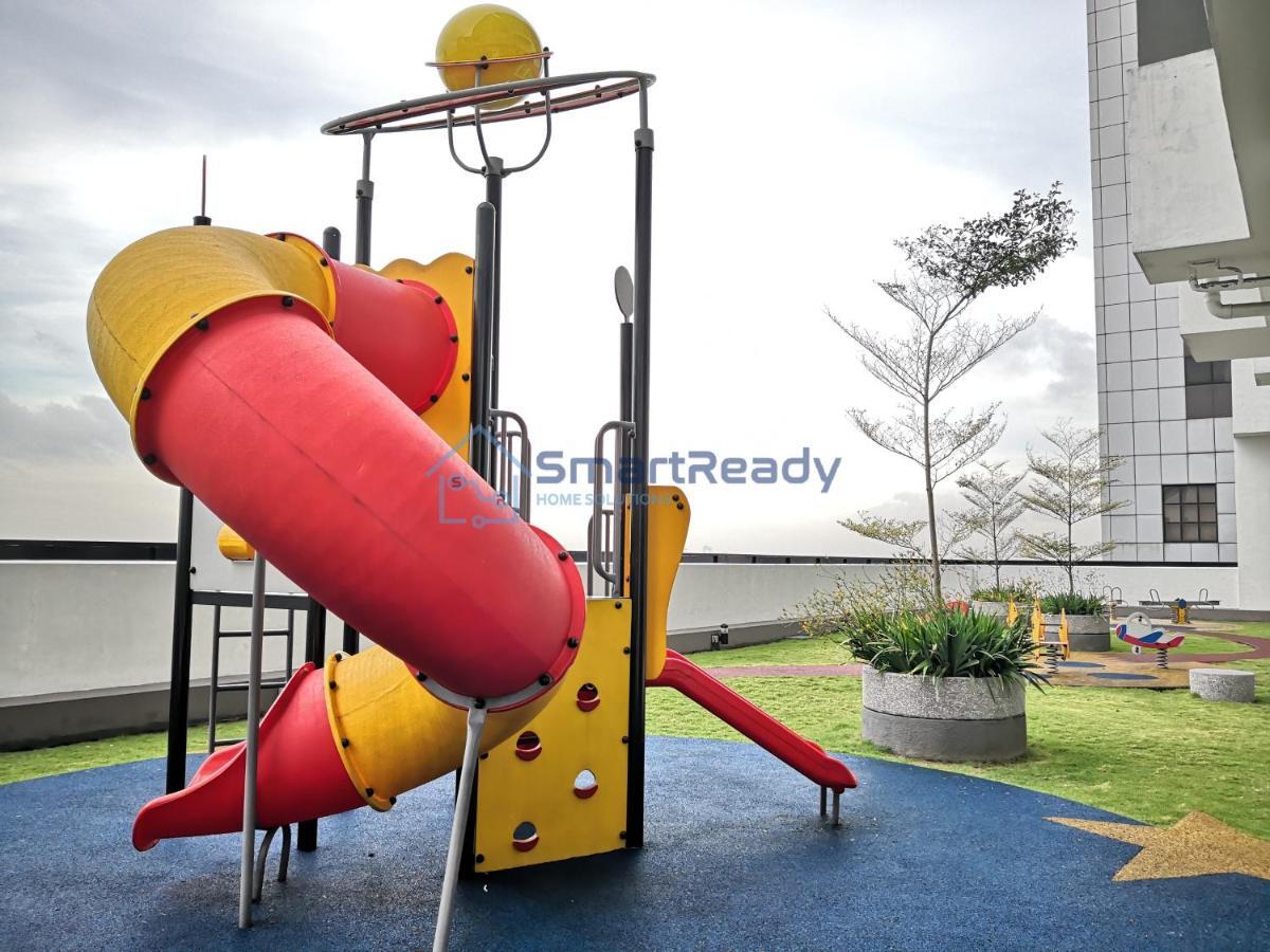 Twin Galaxy Suites By Sr Home Johor Bahru Exterior foto